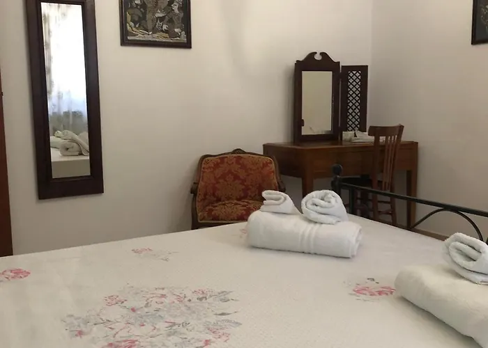 Casinacheta Nyaraló *